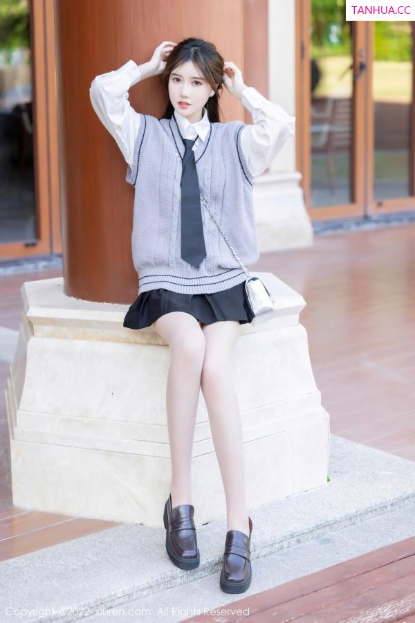 美桃酱  [XiuRen]高清写真图 2022.04.20 No.4896 美桃酱第27张图片